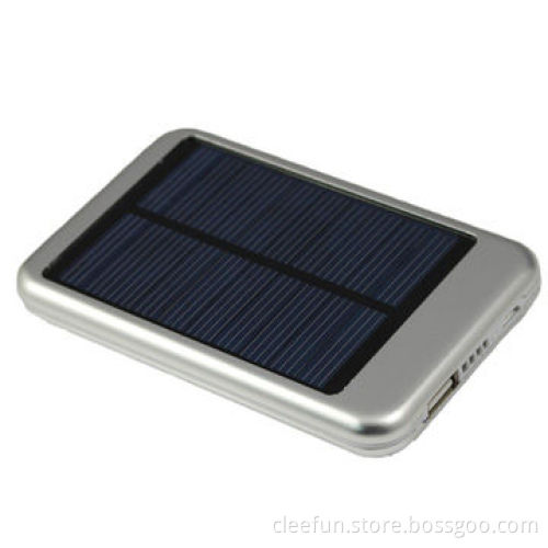Energy-saving solar power bank, high capacity, smaller and lighter, suitable for outside activities